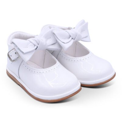 Borboleta Vitoria White Patent Shoes